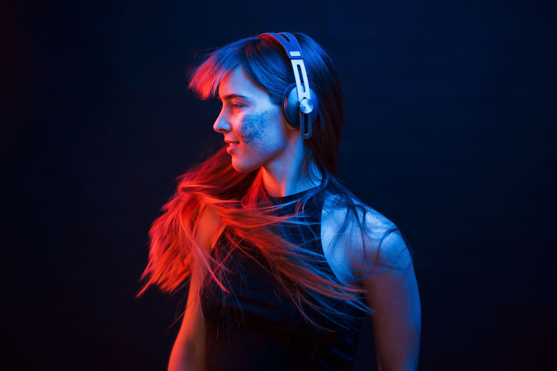 نضمن لك افتتاحًا رائعًا ومميزًا يتألق بتنظيم احترافي، ليكون بداية مشوارك الجديد حدثًا لا يُنسى